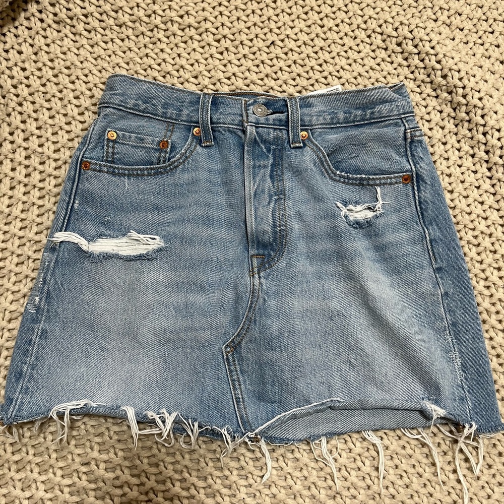 Levi’s jean skirt